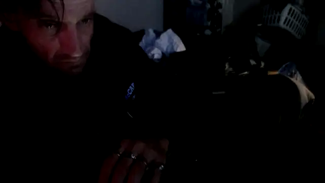 Snapshot of lickthecat chatting on October 2025 11:42:01 AM lickthecat online show from October 2025 11:42:01 AM