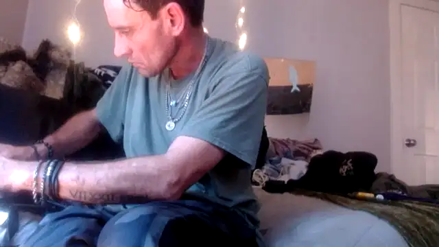 Snapshot of lickthecat chatting on November 2025 10:52:01 PM lickthecat online show from November 2025 10:52:01 PM