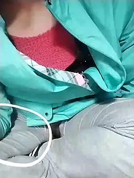 Snapshot of loveyou246 chatting on January 2025 08:13:01 AM loveyou246 online show from January 2025 08:13:01 AM