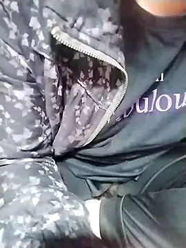 Snapshot of loveyou246 chatting on February 2025 07:18:01 AM loveyou246 online show from February 2025 07:18:01 AM