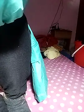 Snapshot of loveyou246 chatting on February 2025 01:18:02 PM loveyou246 online show from February 2025 01:18:02 PM