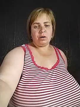 Snapshot of EvaCristal chatting on July 2026 07:42:01 PM EvaCristal online show from July 2026 07:42:01 PM
