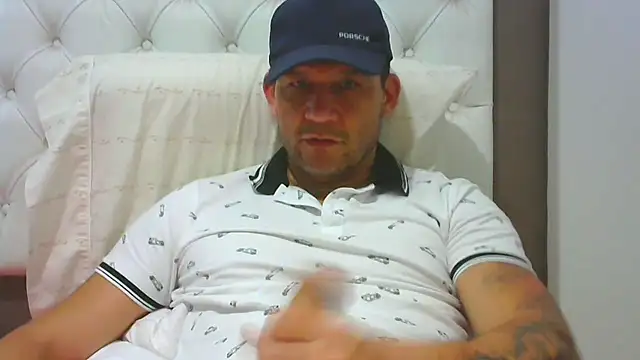 altenori112 online show from February 2026 03:37:02 AM