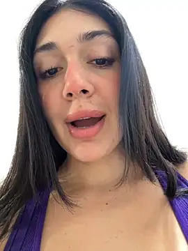 LaanaCooper online show from October 2025 07:31:01 PM