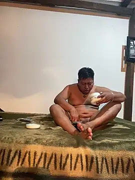 Snapshot of eamisay chatting on April 2026 04:57:01 AM eamisay online show from April 2026 04:57:01 AM