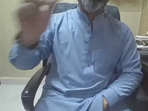 hairymaster95 online show from December 2025 04:17:01 AM