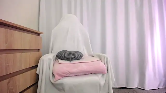 faceless  online show from February 2025 11:36:02 AM