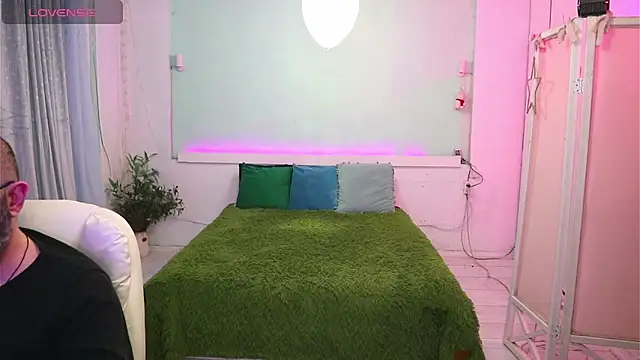 AlisaAleksandr online show from February 2026 03:57:01 PM