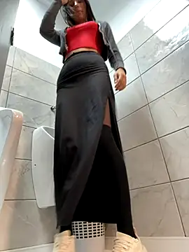  MiaQueen  online show from October 2025 04:06:02 PM