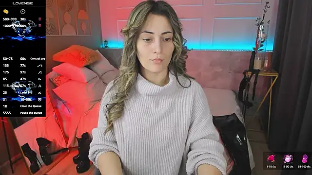 KylieMellow online show from February 2026 01:00:02 PM