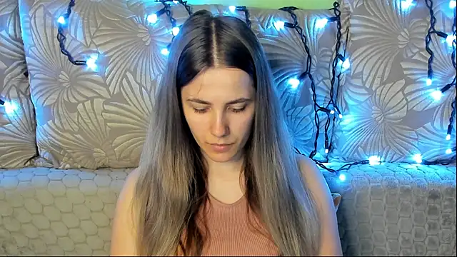 MaggieCake online show from July 2026 02:18:01 AM