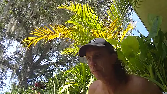 Snapshot of eliberator1777 chatting on May 2026 07:34:02 PM eliberator1777 online show from May 2026 07:34:02 PM