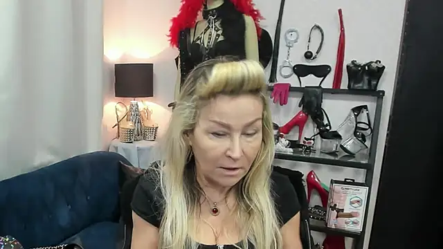 crystaLUX online show from March 2026 05:24:01 AM