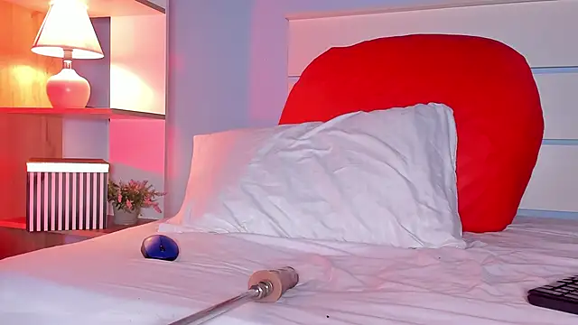 alicialittle online show from January 2025 07:54:01 PM