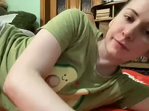 Snapshot of AngelTough20 chatting on July 2026 01:42:01 AM AngelTough20 online show from July 2026 01:42:01 AM