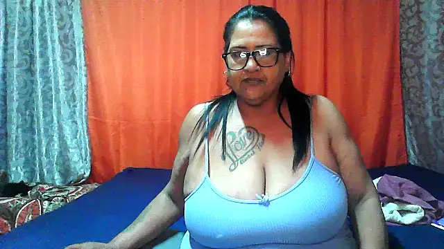 Snapshot of boobynatz chatting on September 2025 09:55:01 AM boobynatz online show from September 2025 09:55:01 AM