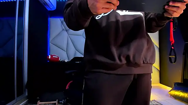 Aydenmiller96 online show from February 2026 11:47:02 PM