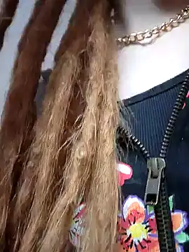 LucidLucy online show from January 2025 03:21:01 PM