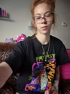 LucidLucy online show from January 2025 03:47:02 PM