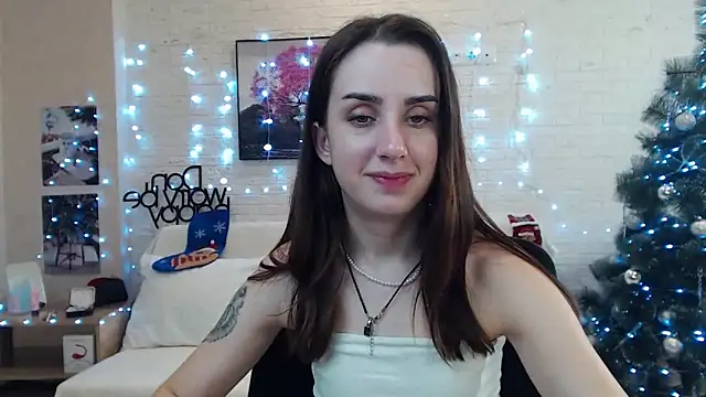 Snapshot of FranceskoJones chatting on December 2024 05:49:02 AM FranceskoJones online show from December 2024 05:49:02 AM