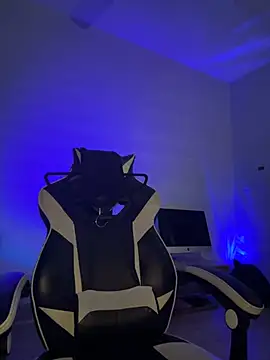 thebrattygoddess online show from January 2025 09:59:01 AM