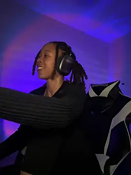 thebrattygoddess online show from January 2025 11:42:02 AM