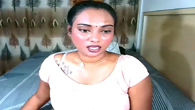 sexyindianchic online show from March 2025 05:54:02 PM