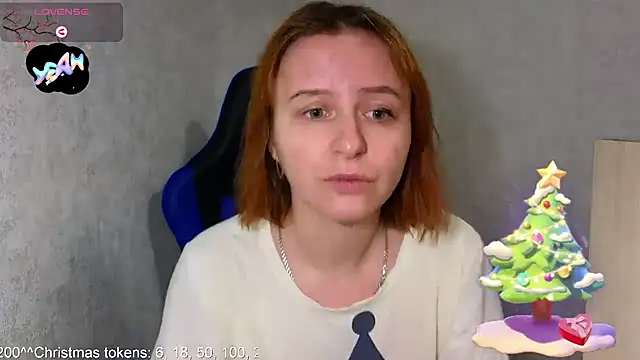 DanaMartina online show from December 2025 07:20:01 PM