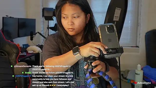 Snapshot of Bubbleliyah chatting on December 2025 08:47:02 PM Bubbleliyah online show from December 2025 08:47:02 PM