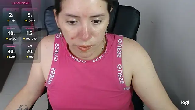 Snapshot of spicey_latina chatting on May 2026 08:26:02 PM spicey latina online show from May 2026 08:26:02 PM