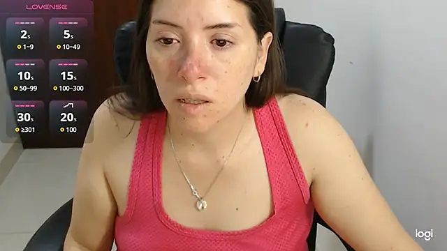 Snapshot of spicey_latina chatting on July 2026 12:06:02 AM spicey latina online show from July 2026 12:06:02 AM