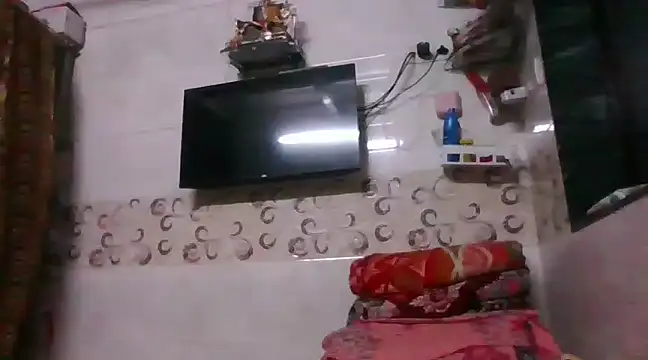 dhamo963 online show from January 2025 01:32:02 PM