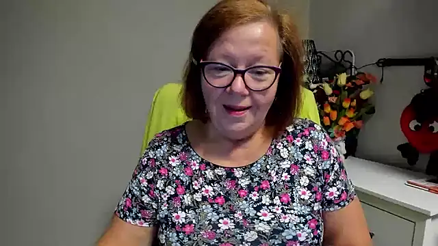Snapshot of Adelewildx chatting on July 2026 03:21:01 AM Adelewildx online show from July 2026 03:21:01 AM