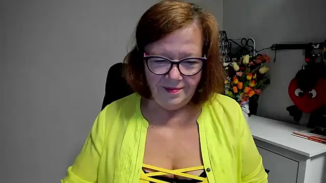 Snapshot of Adelewildx chatting on July 2026 03:31:02 AM Adelewildx online show from July 2026 03:31:02 AM