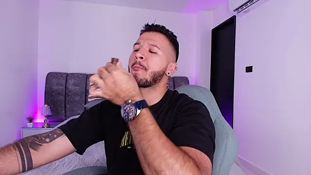 mister miike online show from November 2025 03:06:01 AM