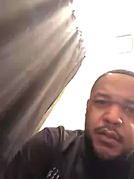 Snapshot of Oakcliffjacker chatting on October 2025 11:41:02 AM Oakcliffjacker online show from October 2025 11:41:02 AM