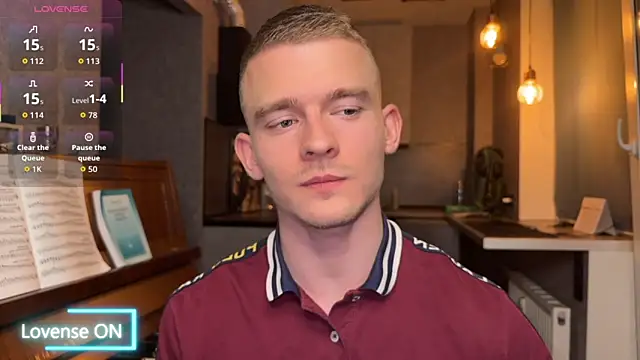 Marvelboy  online show from October 2025 09:35:02 PM