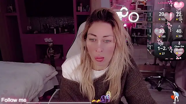 AnnieGOld  online show from January 2026 12:48:01 AM