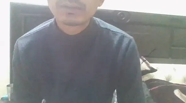 Snapshot of dreamtoungelick69 chatting on January 2025 06:45:02 PM dreamtoungelick69 online show from January 2025 06:45:02 PM