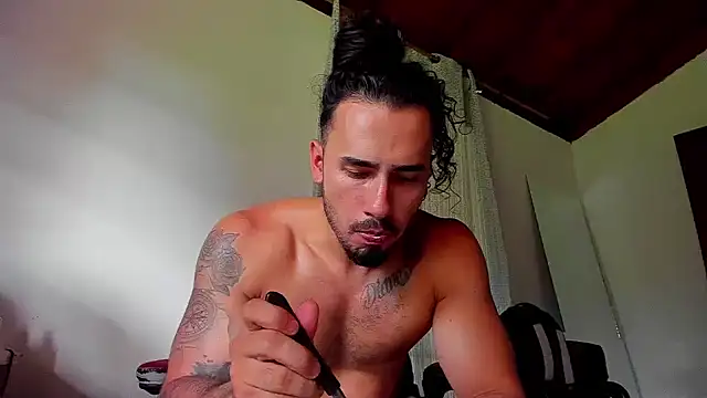 Baky sexy online show from April 2026 09:45:01 PM