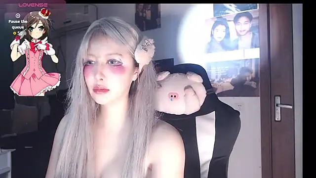 Snapshot of candy_cola chatting on October 2025 12:55:01 AM candy cola online show from October 2025 12:55:01 AM