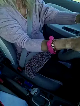 Snapshot of Nathotsexy1 chatting on December 2024 08:47:01 AM Nathotsexy1 online show from December 2024 08:47:01 AM