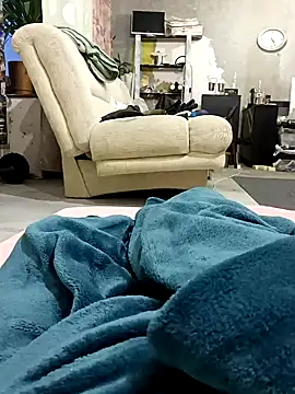 Krasav4ik4ik online show from December 2024 01:22:01 PM