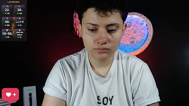 girl intense444 online show from October 2025 01:08:02 PM