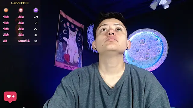 girl intense444 online show from January 2026 12:53:02 PM