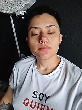 girl intense444 online show from February 2026 03:30:02 PM