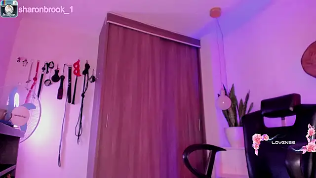 Snapshot of sharon_1 chatting on November 2025 01:16:02 AM sharon 1 online show from November 2025 01:16:02 AM