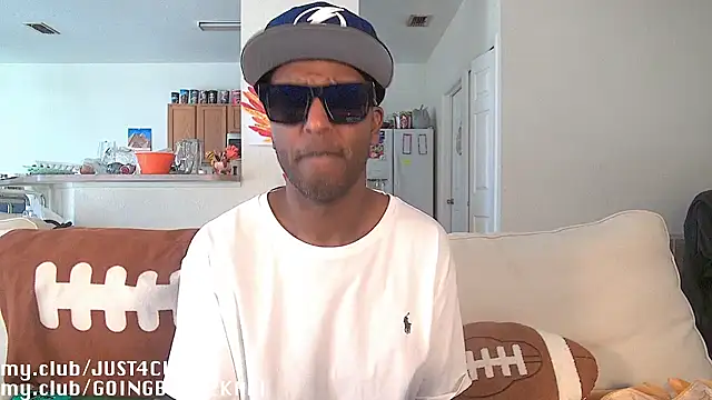 boomboomr00m online show from November 2025 08:11:02 PM