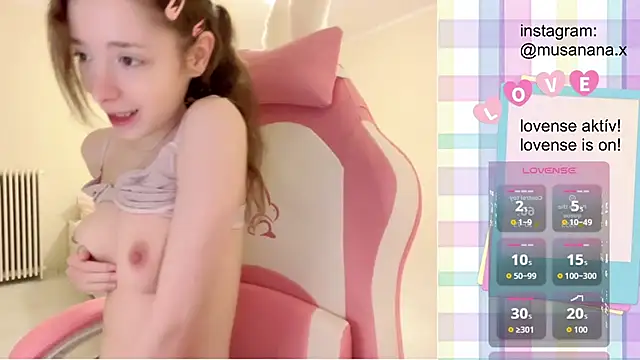 musananax online show from November 2025 11:15:01 PM