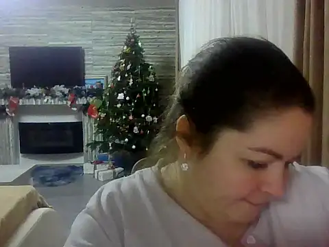 cute  cherry online show from January 2026 05:40:01 PM